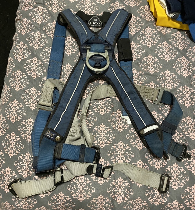 safety harness Ladders & Scaffolding Calgary Kijiji