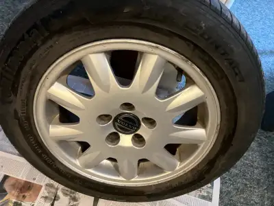 Nice rim set...tires still have tread left on them...4/32 to 5/32th..rims are very good. $200 for th...