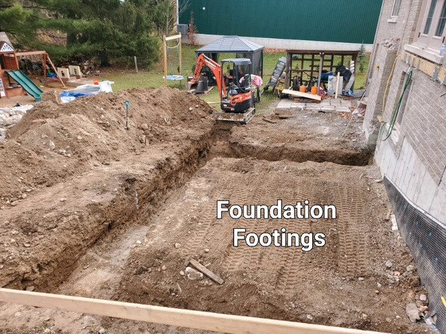 EXCAVATION--DEMOLITION--POST HOLES in Excavation, Demolition & Waterproofing in Barrie - Image 3