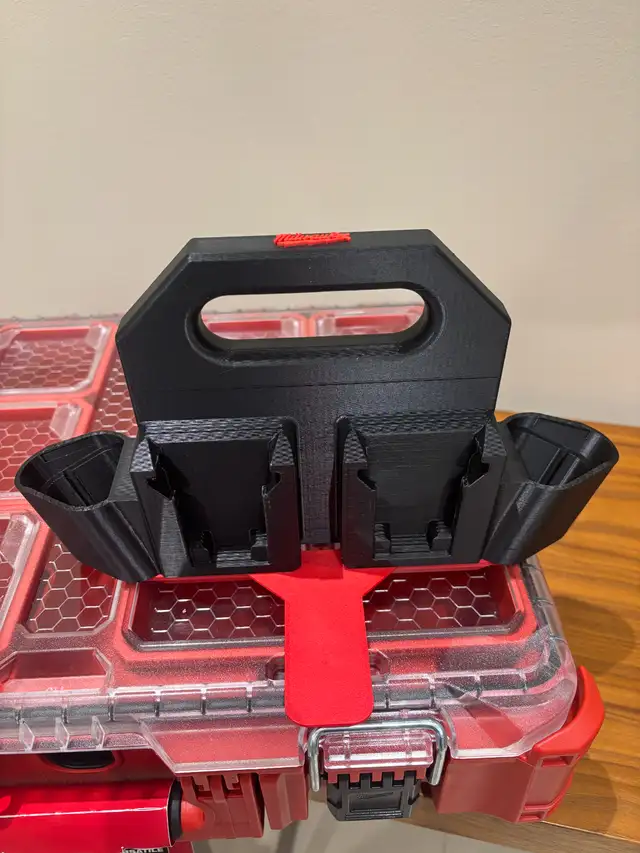 Battery Caddy for Milwaukee Combo – holds 4xM18 and 2xM12 Bat in Power Tools in Markham / York Region - Image 5