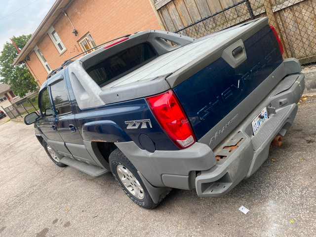 Selling 2002 Chevy Avalanche in Cars & Trucks in City of Toronto