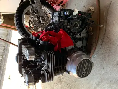 Kawasaki kz 750 motor and carbs ,wires, pipe pcs etc $400 or trade