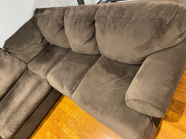 Large 4pc sectional in excellent condition  in Couches & Futons in St. John's - Image 3