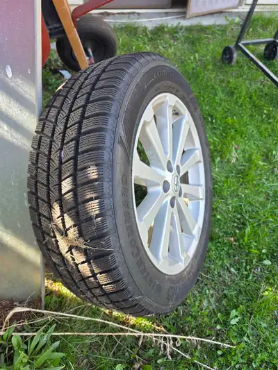 Up for sale are four Goodyear WinterCommand winter tires, size 245/55R19, mounted on original Toyota...
