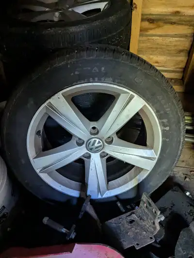 Altimax All-season tires on VW rims. 215/55R17 Came off a 2013 Passat Tires have a few food season l...
