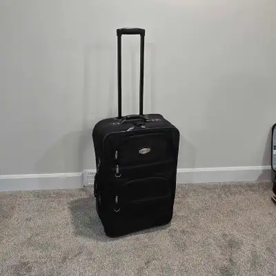 Jetliner 25.5" Luggage Bag, View more