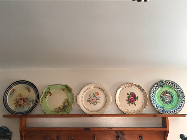Antique plates in Arts & Collectibles in Miramichi