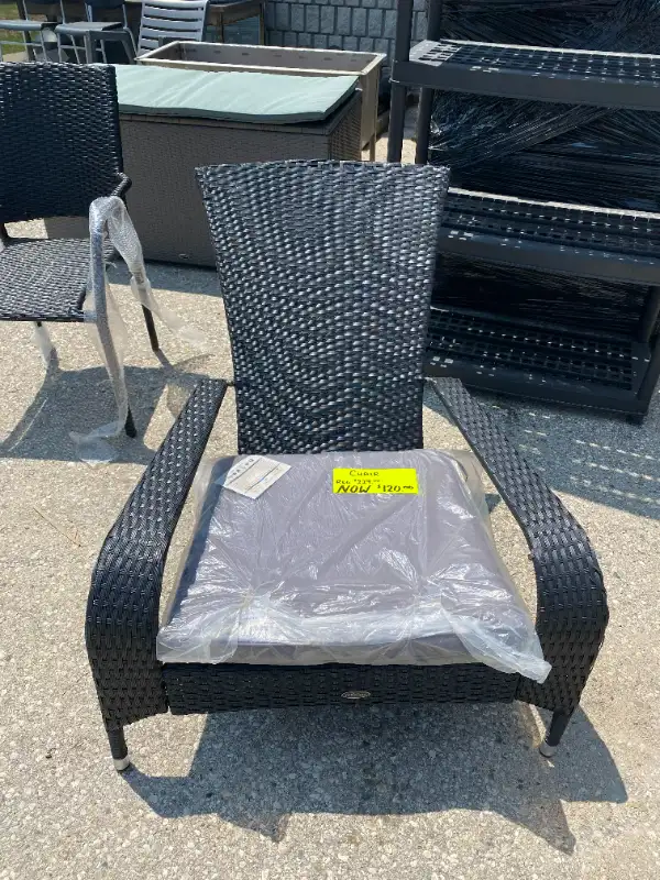 Outdoor Wicker Furniture in Patio & Garden Furniture in Kitchener / Waterloo - Image 4