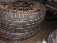 195 60 R14 one winter tire with rim