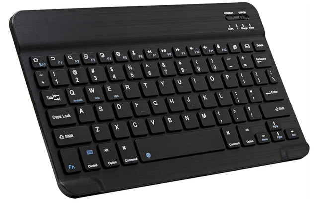 Bluetooth keyboard  dans Accessoires pour iPad et tablettes  à Ville de Montréal