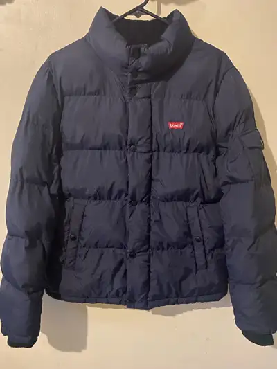 Levi’s Navy Puffer Jacket Sz Small, View more