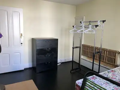 Private room sublet in house