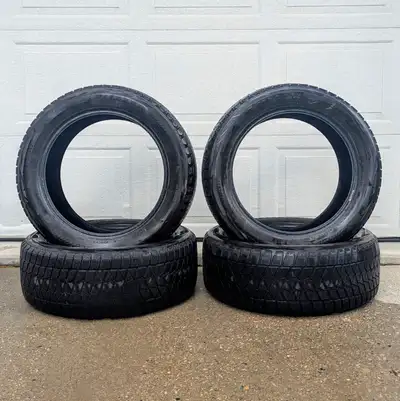 Bridgestone Blizzak DM-V2 235/55R18 – Set of 4 Tires – No Rims Included Selling a very used set of 4...