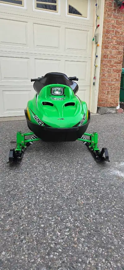 2009 Arctic Cat ZR 120 4 stroke Has new clutch, gear and chain Kids have out grown it