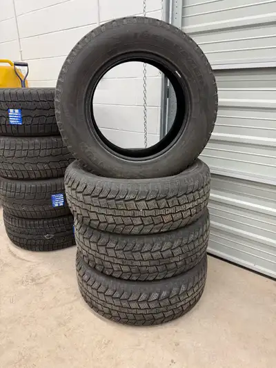 Selling for a customer. Sailun Ice Blazer. In excellent shape. Measurement shown in last picture. As...