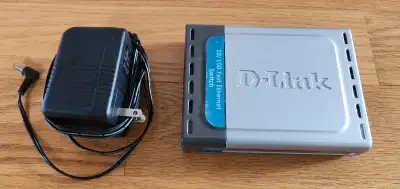 DSS-5+ 5-Port 10/100 Desktop Switch, View more