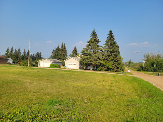 218 Main Street | Pierceland in Land for Sale in Meadow Lake - Image 2