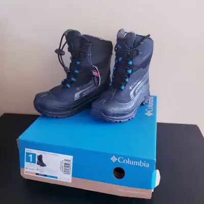 COLUMBIA NIB Youth BUGABOOT PLUS IV OMNI HEAT - SIZE 1, View more