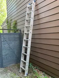 20ft Aluminum Extension  Ladder 