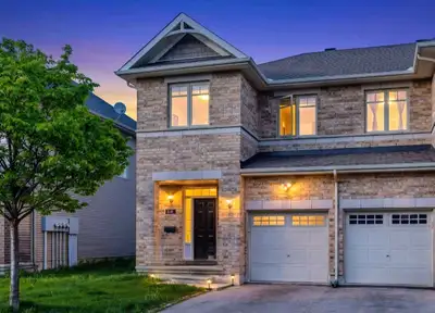 Welcome to this beautifully maintained 3-bedroom, 3-bathroom end-unit townhouse located on a quiet s...