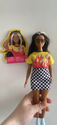 Barbie fashionista 179 