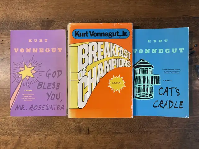 Kurt Vonnegut Novels - Breakfast of Champions & More! in Fiction in Oakville / Halton Region - Image 2
