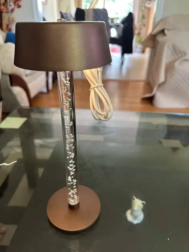 Modern Table Lamp with Touch Control in Indoor Lighting & Fans in Oshawa / Durham Region - Image 5