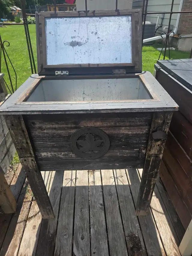 Rustic Wooden Patio Cooler
