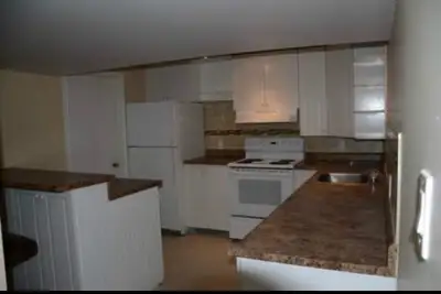2 bedroom basement apartment Aug 1st