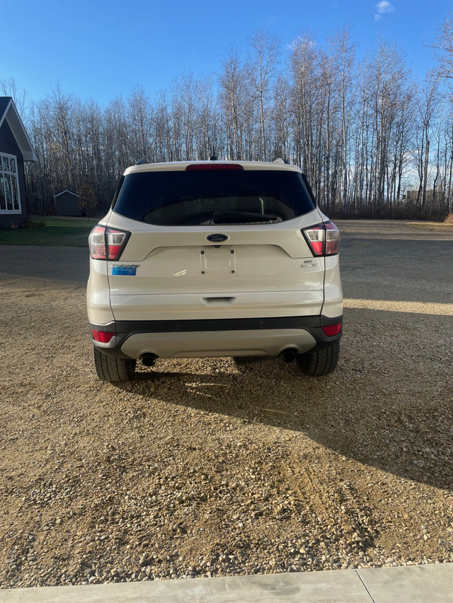 2017 Ford Escape SE in Cars & Trucks in St. Albert - Image 4