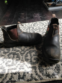Blundstone steel toe boot