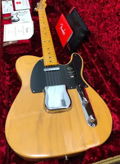 Mint Condition Duesenberg Larrivee Gretsch Taylor Martin Ibanez
