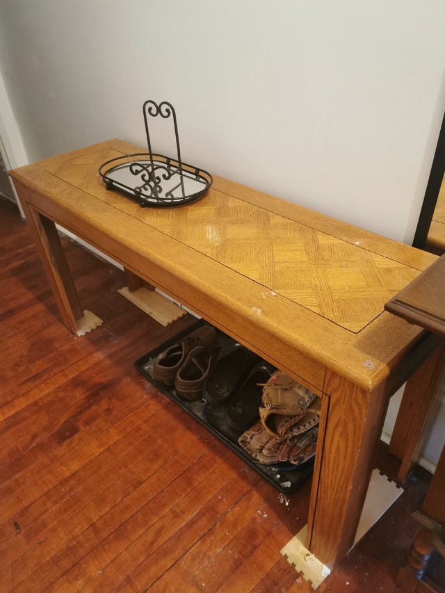 Console Table Free Stuff Ottawa Kijiji