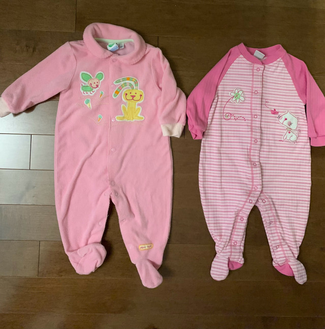 Lot de 11 pyjamas pour bébé (3-18 mois) dans Vêtements - 3 à 6 mois  à Trois-Rivières - Image 3