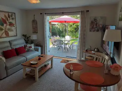 For rent downtown Sidney furn.suite 1 block from Ocean and shops