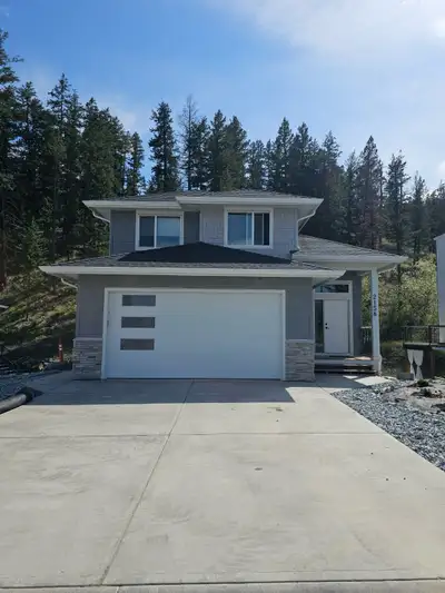 3 bed 2.5 bath
