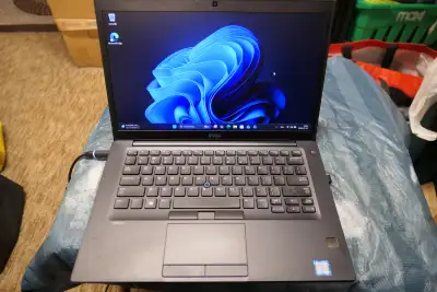 Dell Latitude 7480 - Intel Core i7 - 8Go RAM - 56Go SSD - Win 11, View more