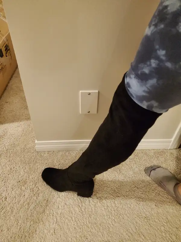 Ladies Dressy Fashion Boots - Black or Brown Suede Size 10 in Women's - Shoes in Calgary - Image 10