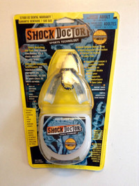 Shock Doctor Adult Anti Shock V2.0 Mouthguard with Strap