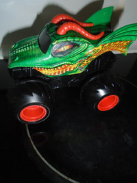 Dragon Car – 5 Inches Long $8.