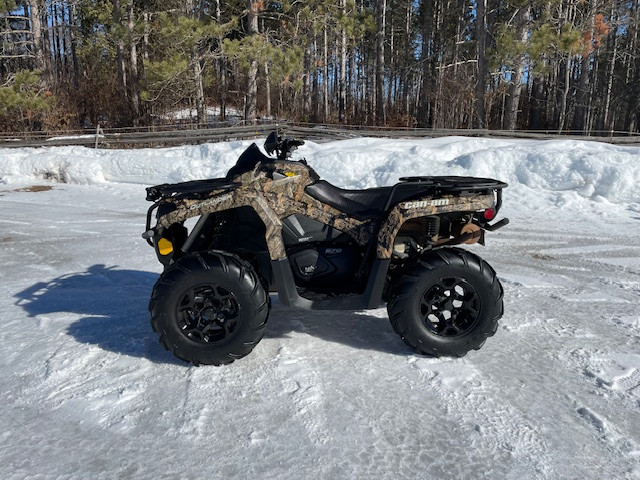 2018 Can Am Outlander 570 Hunting Addition in ATVs in Belleville - Image 2