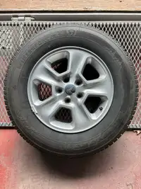 Winter tires 245 70 17 + mags Jeep Grand Cherokee