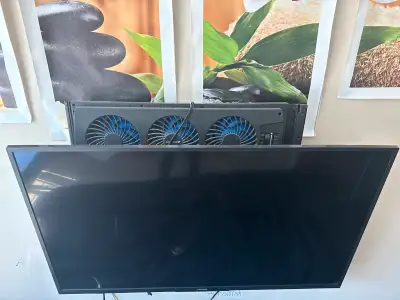 Like new Great for viewing you’re favourite shows and applications. This sleek and stylish TV comes...