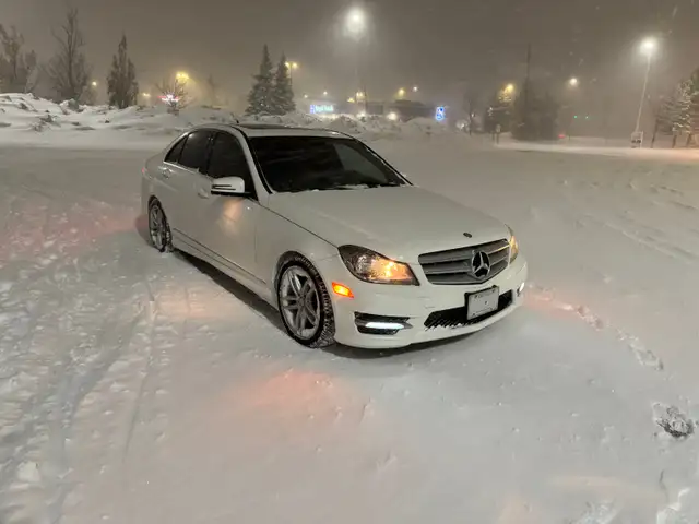 Mercedes Benz C Class V6, 3.5L, 2013 C300 in Cars & Trucks in City of Toronto - Image 2
