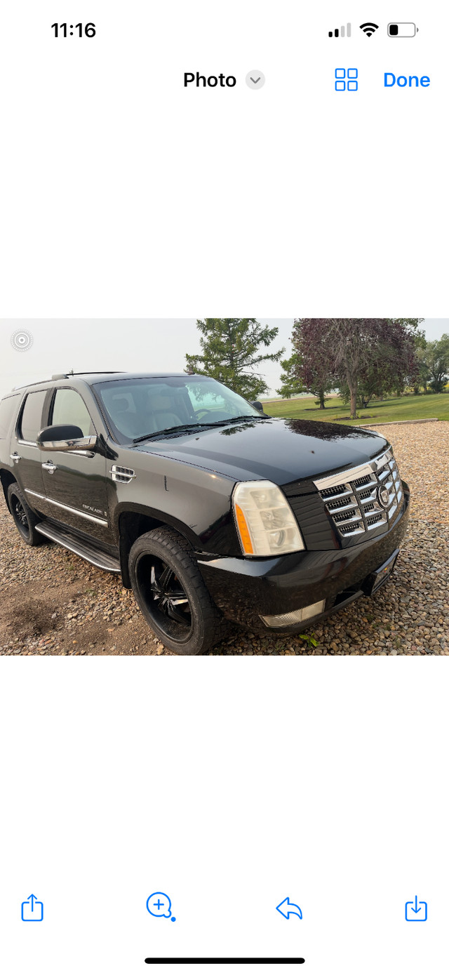 2007 Cadillac Escalade in Cars & Trucks in Lloydminster - Image 3