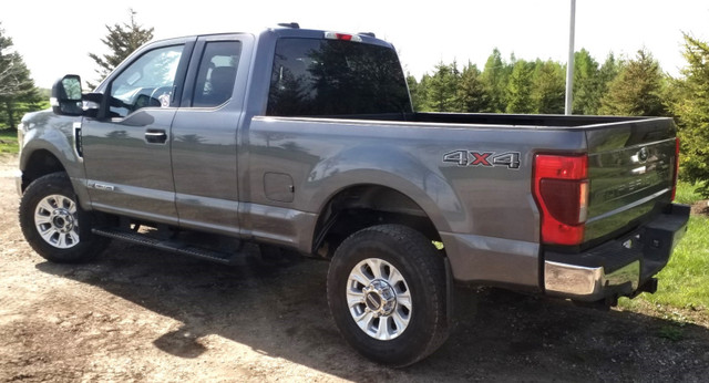 2022 Ford F-350 XLT Diesel Supercab 4x4 in Cars & Trucks in Kitchener / Waterloo - Image 3
