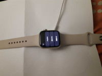 Apple watch series 9 (mint condition)