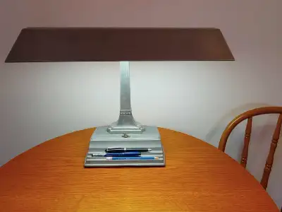 Lampe de bureau ( FILAGE NEUF ) base en étain, View more