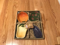 Ceramic Small Dishes Gift Set (Brand New)