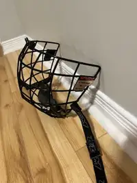 Helmet cage / Grille pour casque hockey junior
